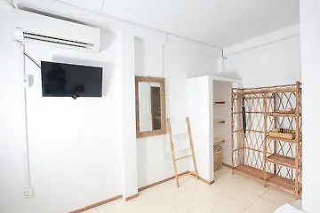 Mary Beach Bungalows Sihanoukville 3*,