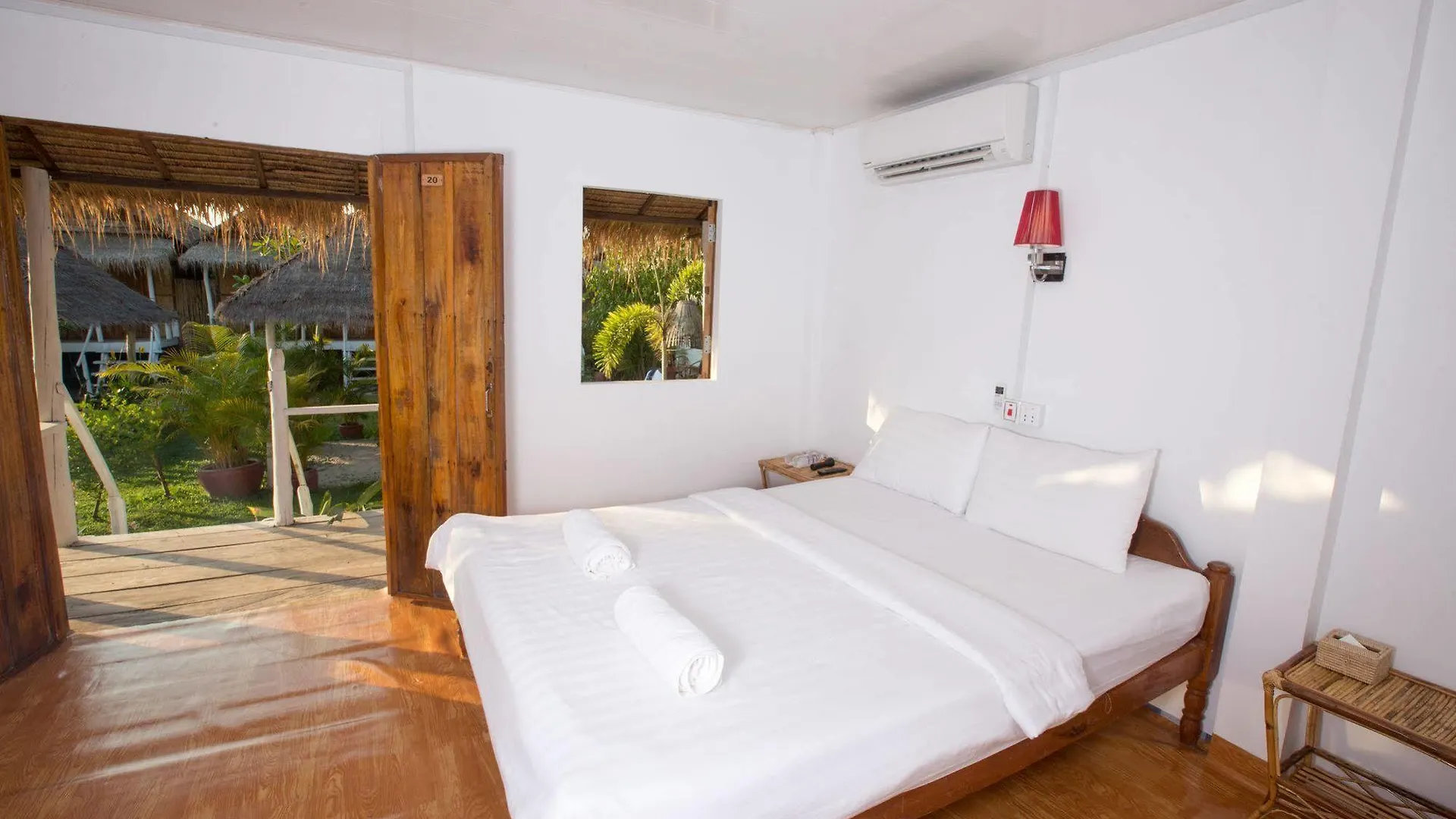 Mary Beach Bungalows Sihanoukville Hotel