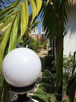 Hotel Mary Beach Bungalows Sihanoukville
